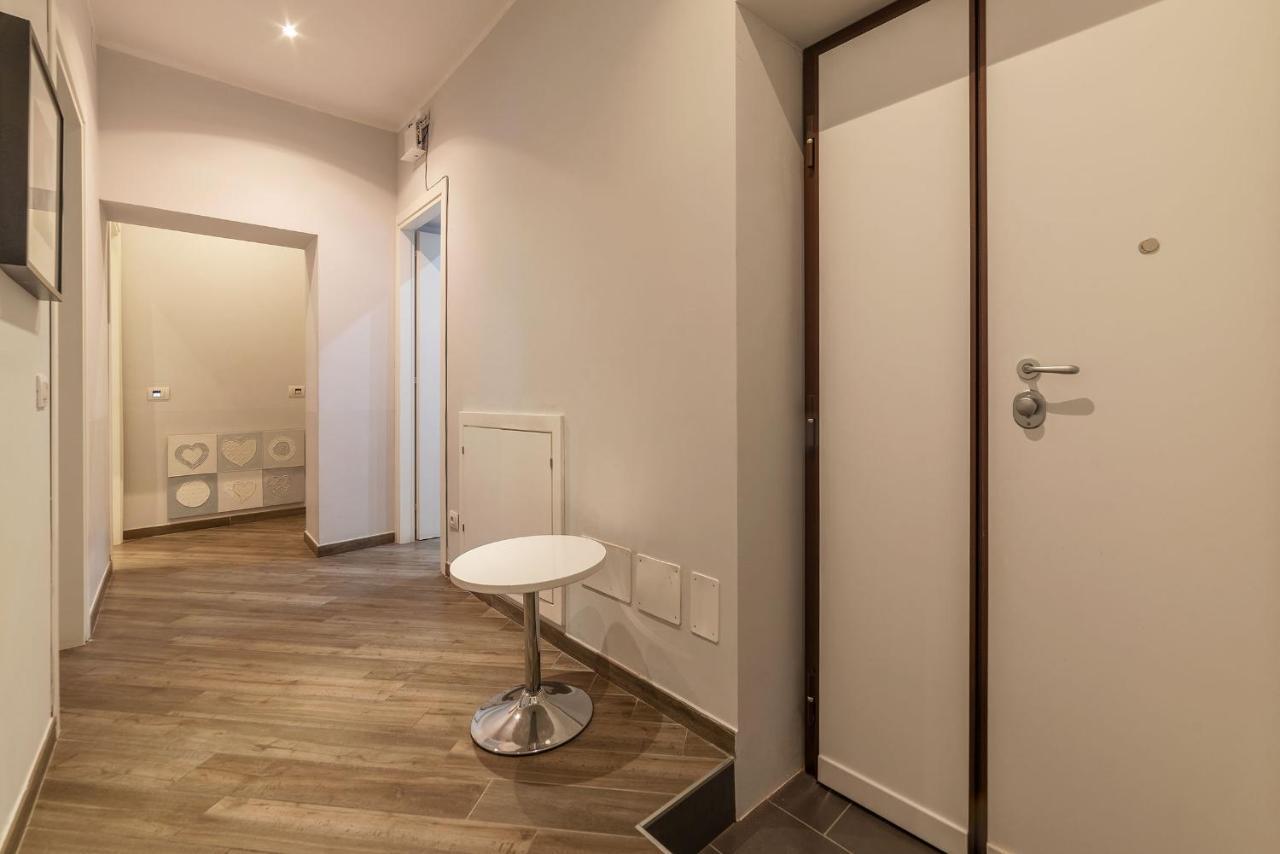 Apartment Frattina 2 - Fromhometorome