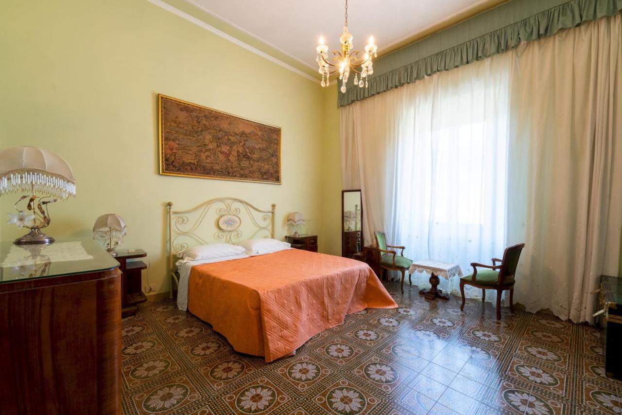 La Casa Di Stoffa * Rome