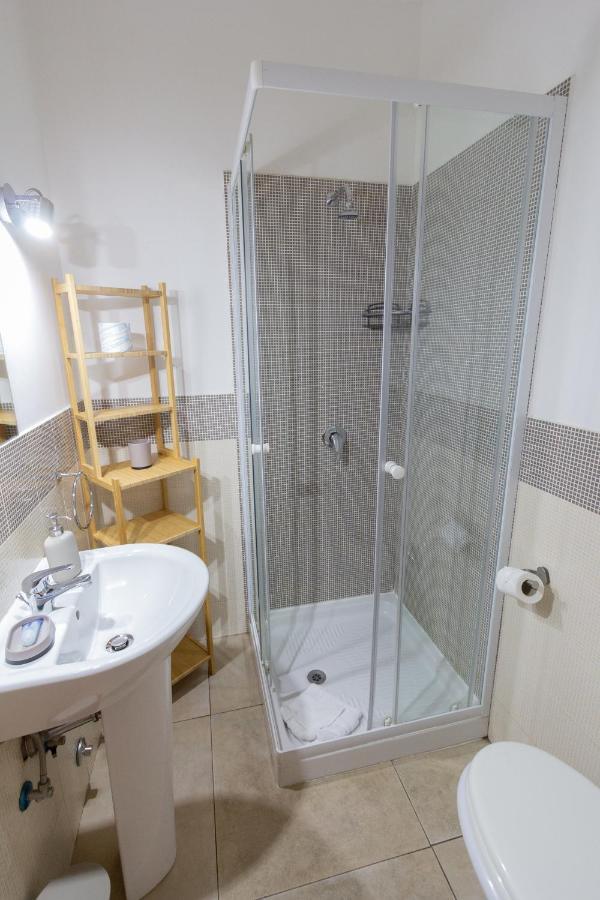 Aurelio Deluxe Guest house *