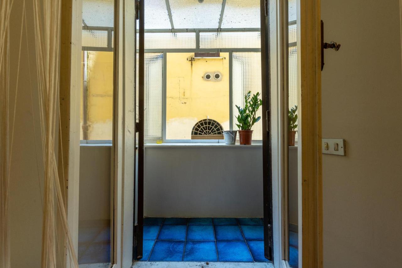 Roma Antica Dalla Finestra Appartamento Colosseo Ohana Apartment Rome