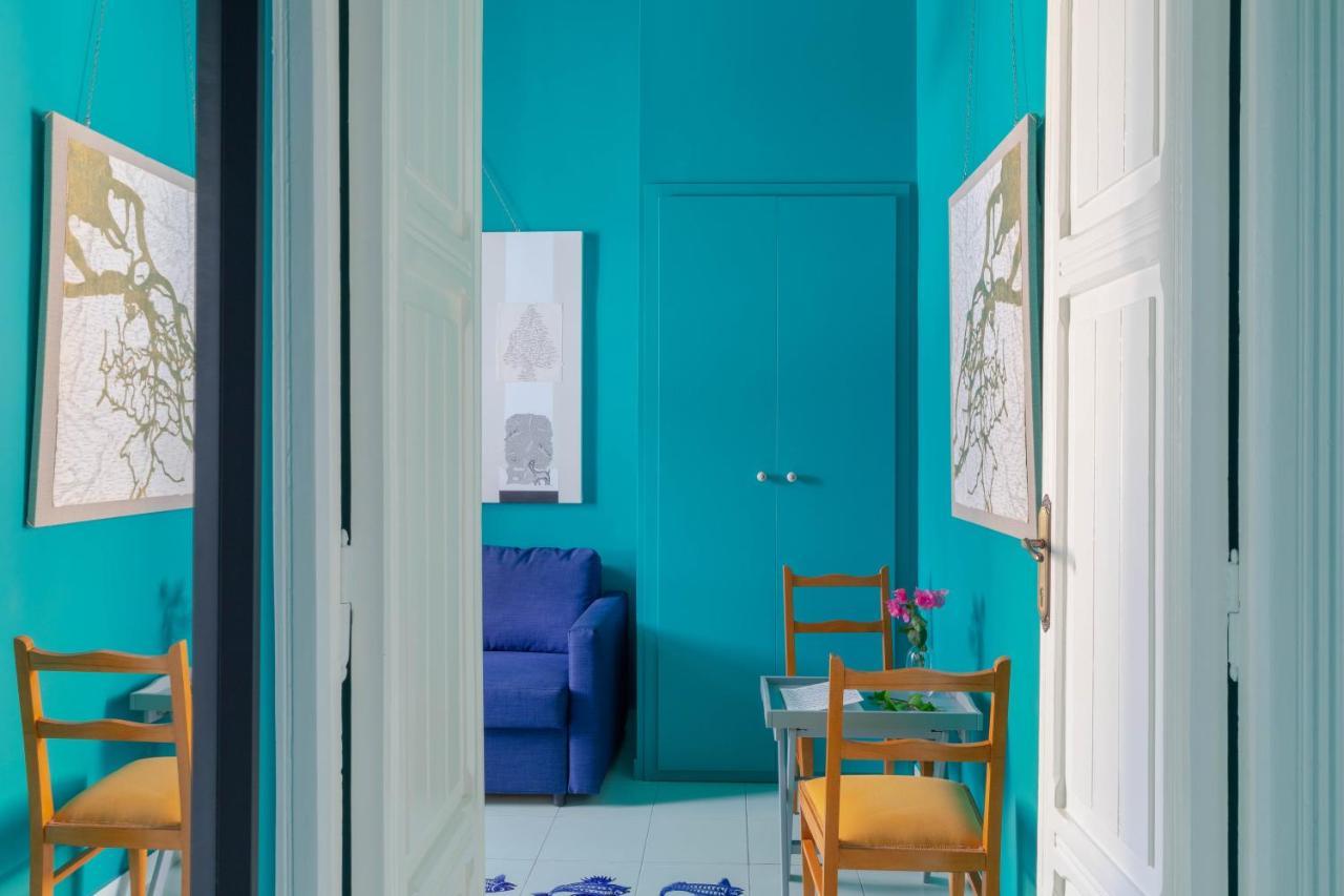 Guest house Tarshito Gallery House *