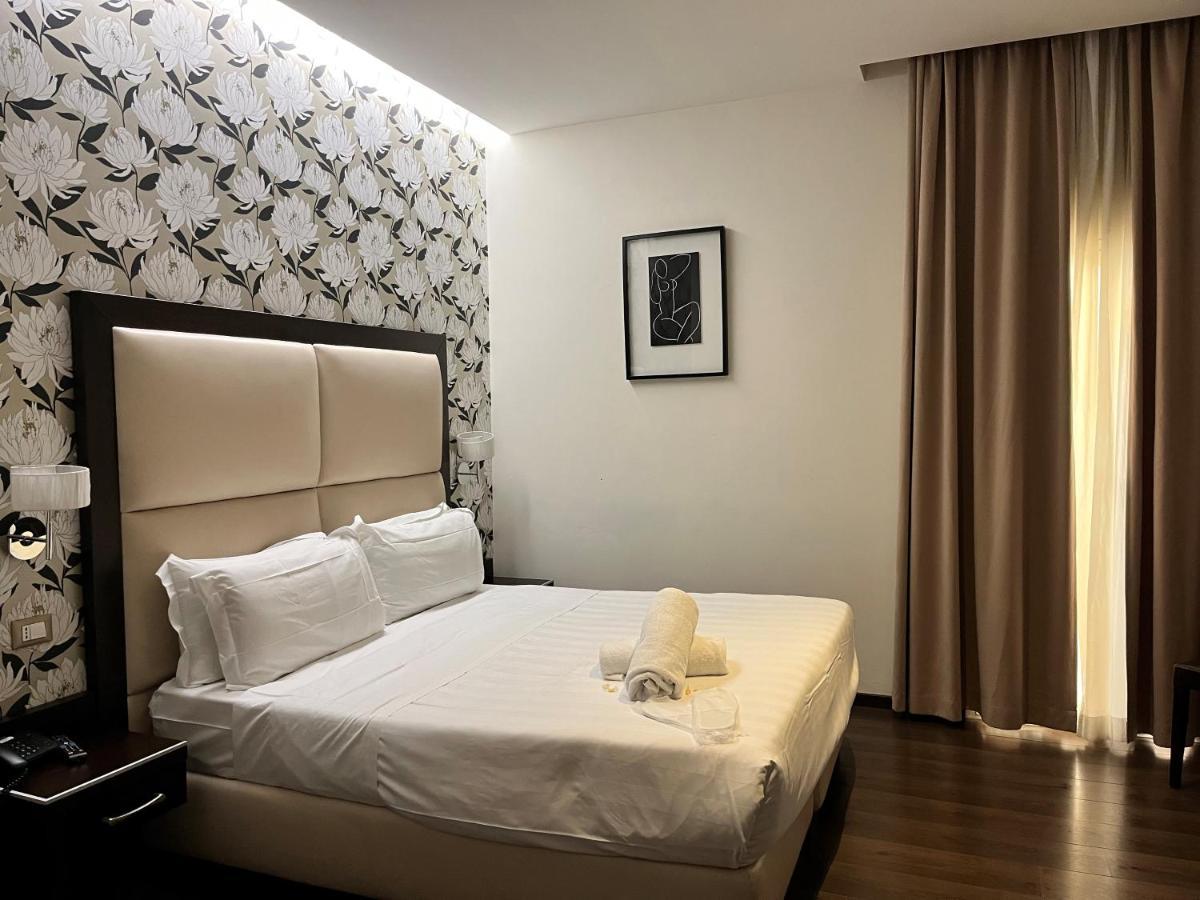 Hotel Catone District Rome