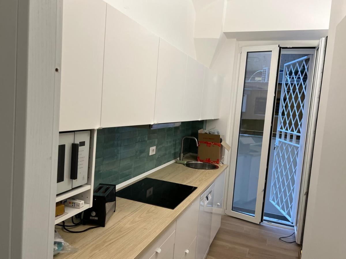 Apartment Vatican Luxury For 7 Guests At 30 Mt From Vatican Museum *