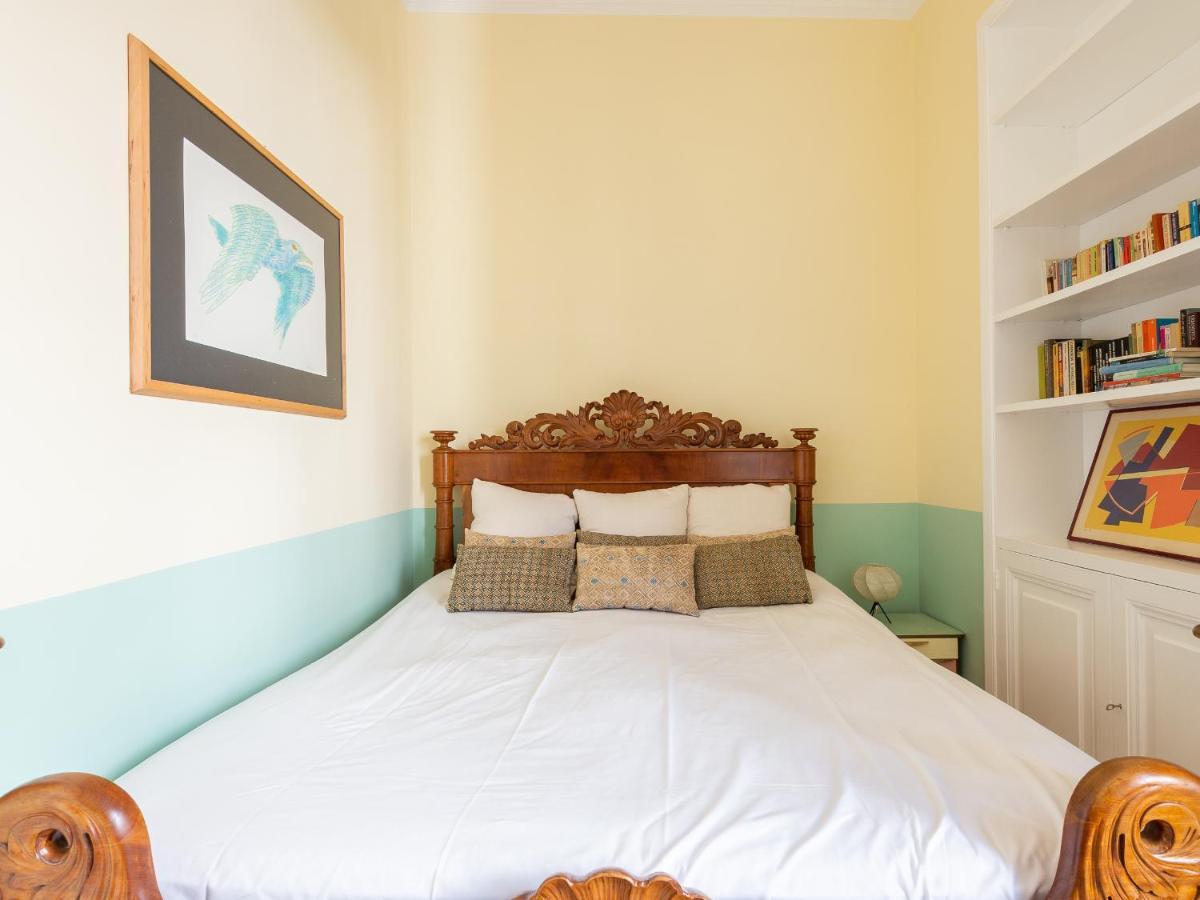 Spanish Steps Luxury Fashion Apartment Rome