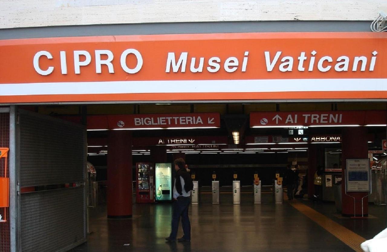Vatican Canal 9-11 Appartamento *