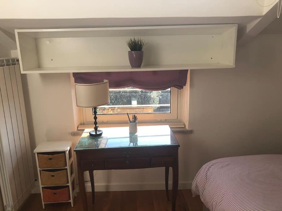 Lovely Independent Mini-apartment In Apartment Rome