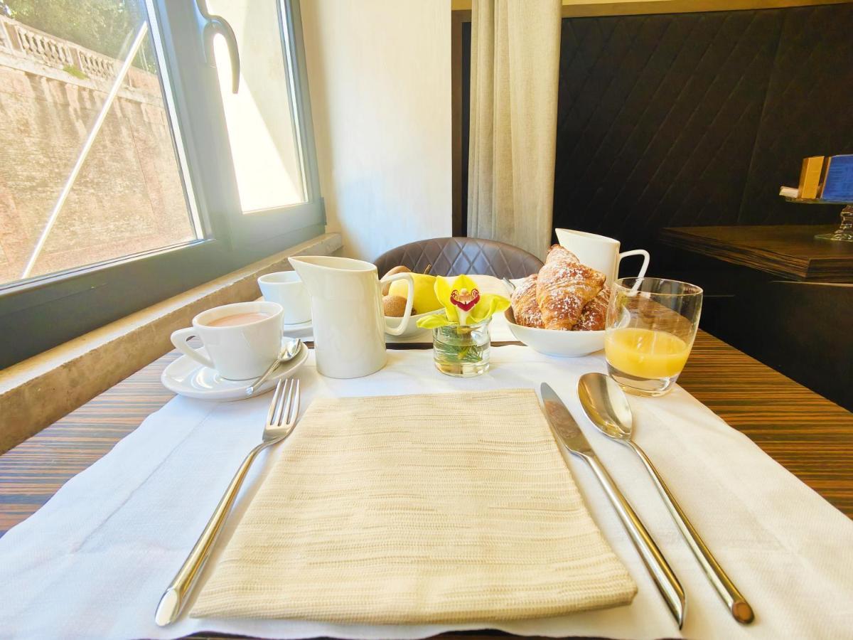 Diva Luxury Hotel 4*