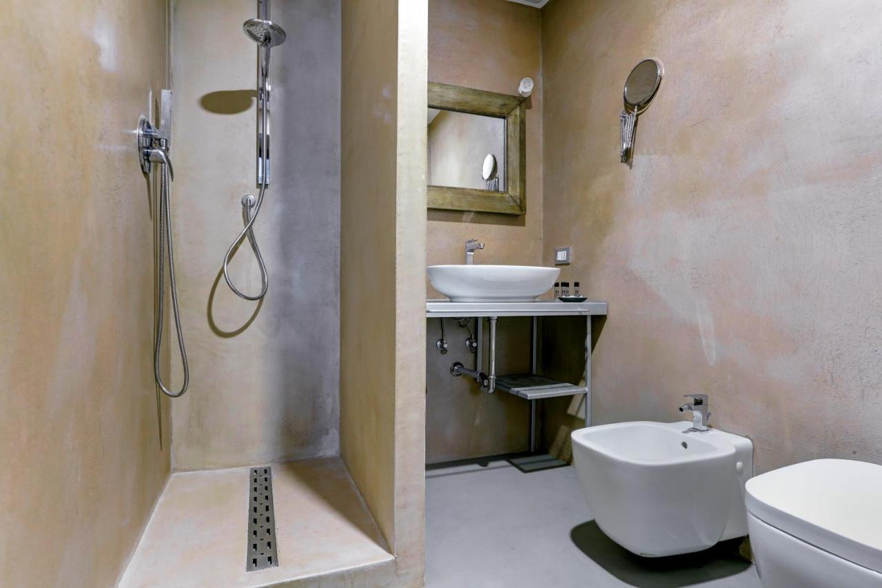 Capo D'africa 30 - Colosseo Guest house 3*