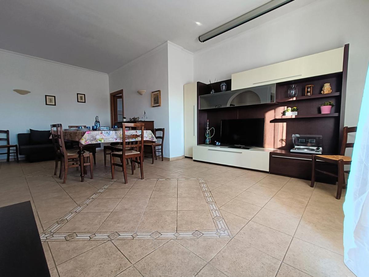 Apartment Avellini - Delightful And Spacious With Terrace - Near Metro A Cornelia Rome