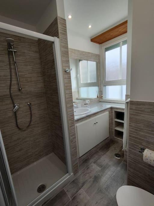 Appartamento White & Wood House In *