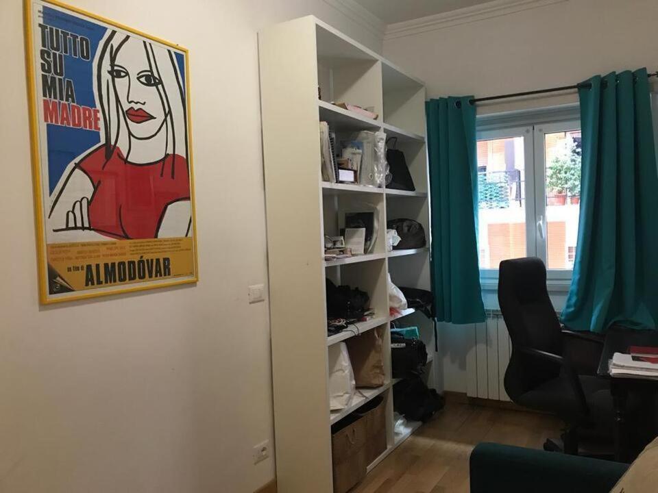 Confortevole Per 5 Persone A Portuense Apartment