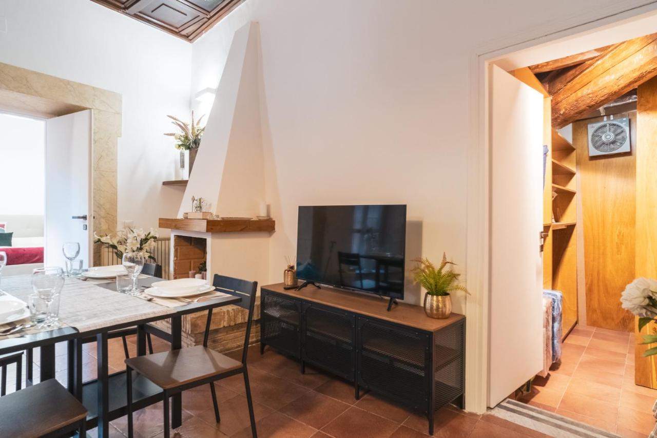 Giubbonari 23 Luxury Apartment Rome