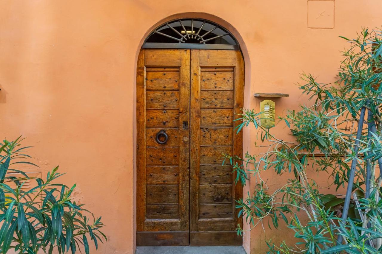 Art House Trastevere Luxury Apartment *