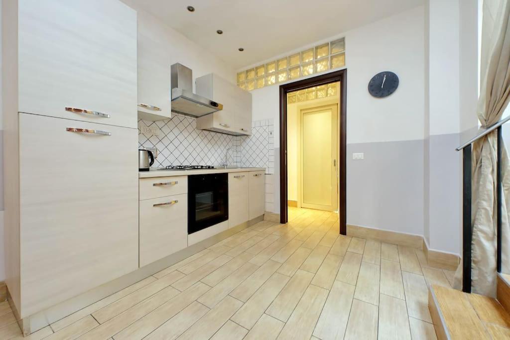 Holiday home Vatican Spacious With Terrace *