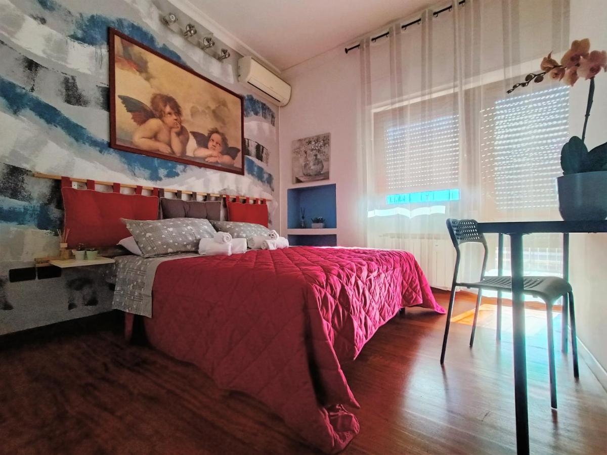 Apartment Avellini - Delightful And Spacious With Terrace - Near Metro A Cornelia *