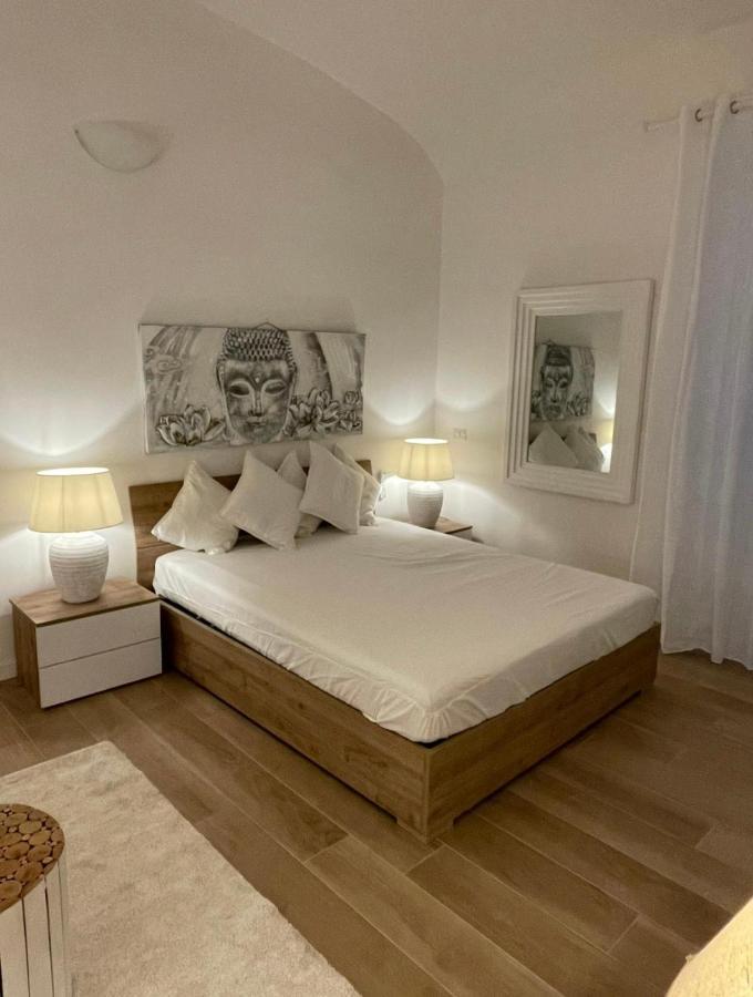 Apartment Vatican Luxury For 7 Guests At 30 Mt From Vatican Museum
