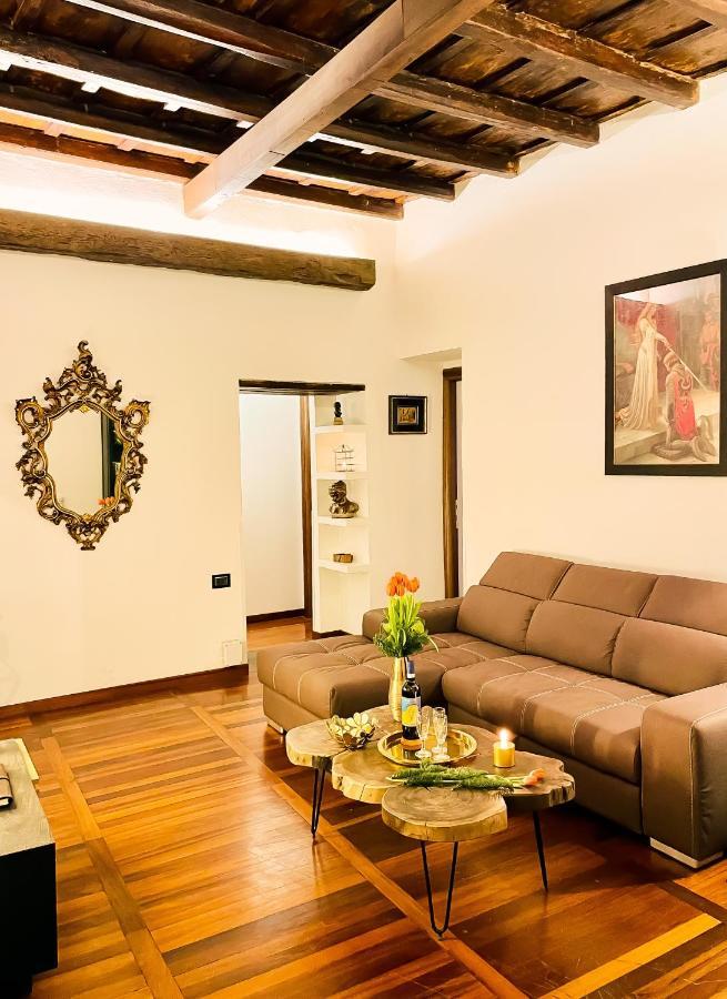 Apartment Trevi Fountain Luxury Rome