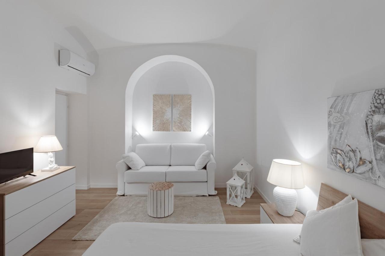 Apartment Vatican Luxury For 7 Guests At 30 Mt From Vatican Museum