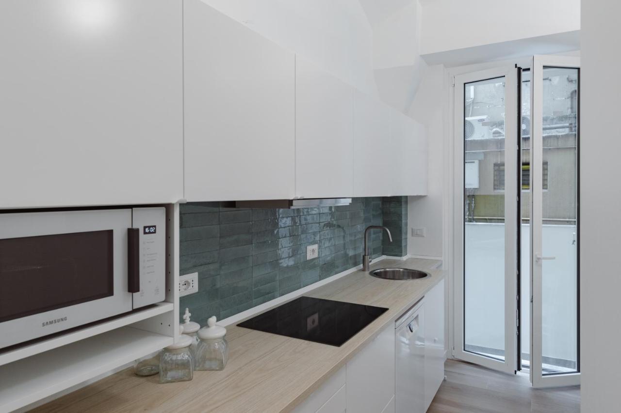 Vatican Luxury For 7 Guests At 30 Mt From Vatican Museum Apartment *