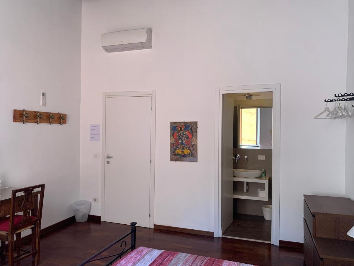 Eagle Guest house *