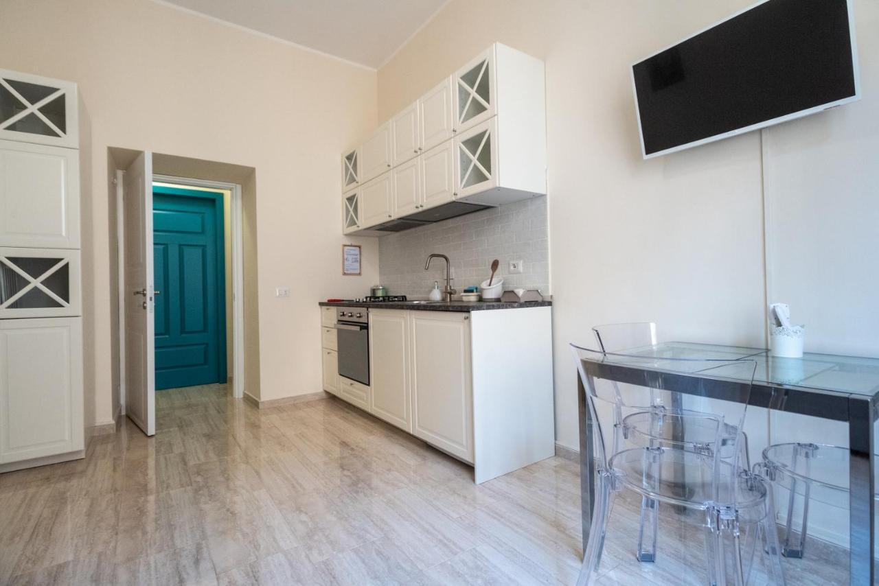 Two-roomed Flat In The Heart Of - Termini *