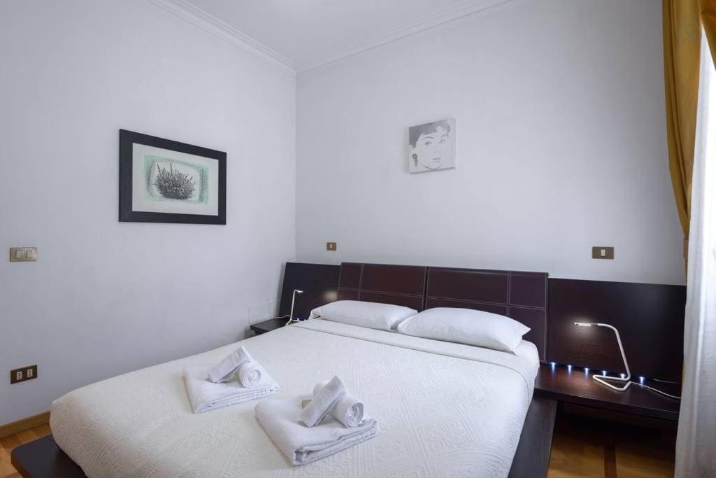 Apartment Vatican Ideal For Family/couple, A/c, Jacuzzi *