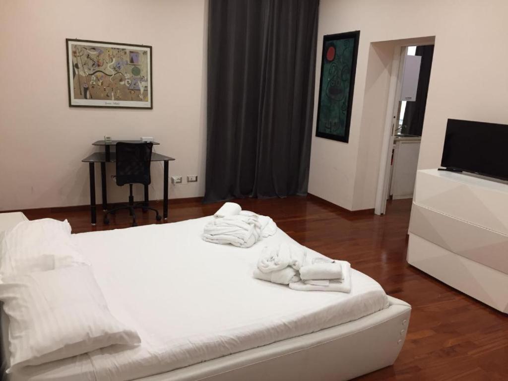 Dimora Frattina Guest house