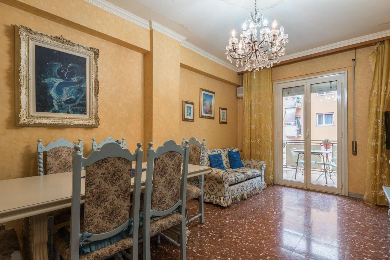 Altido Classic Style Flat With Balcony Apartment Rome