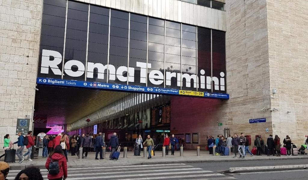 Two-roomed Flat In The Heart Of - Termini Apartment