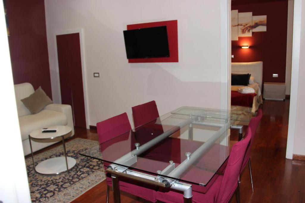 Guest house Dimora Frattina Rome