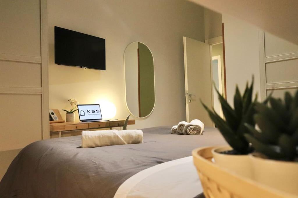 Apartment -roma-design Apartament Close To Centre Rome