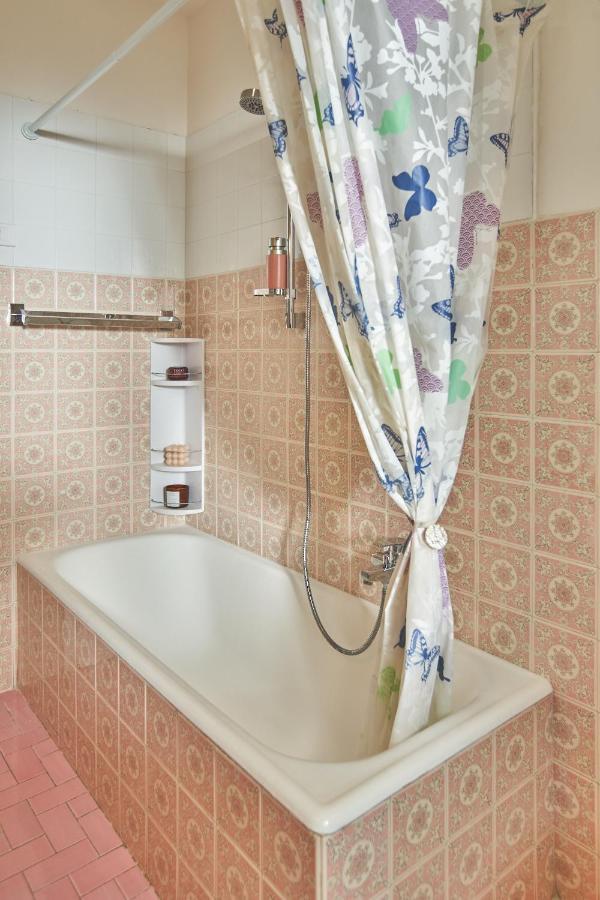Apartment Old Fashion Pigneto - Luxurious Terrace & Comfort! Rome