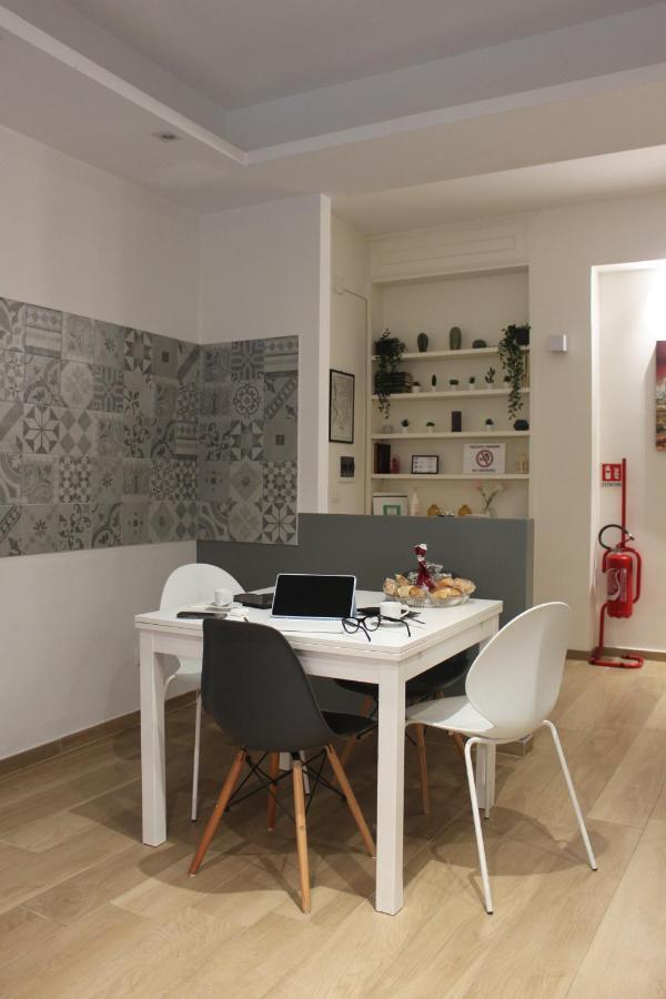 •to With Love• Apartment Rome
