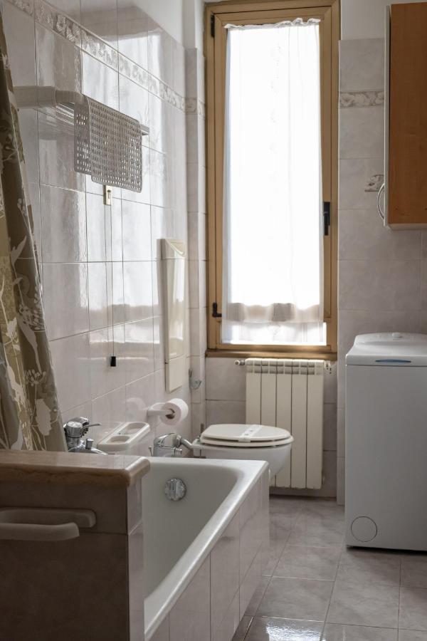 Appartamento Peaceful Family Apartment, Near Metro Roma