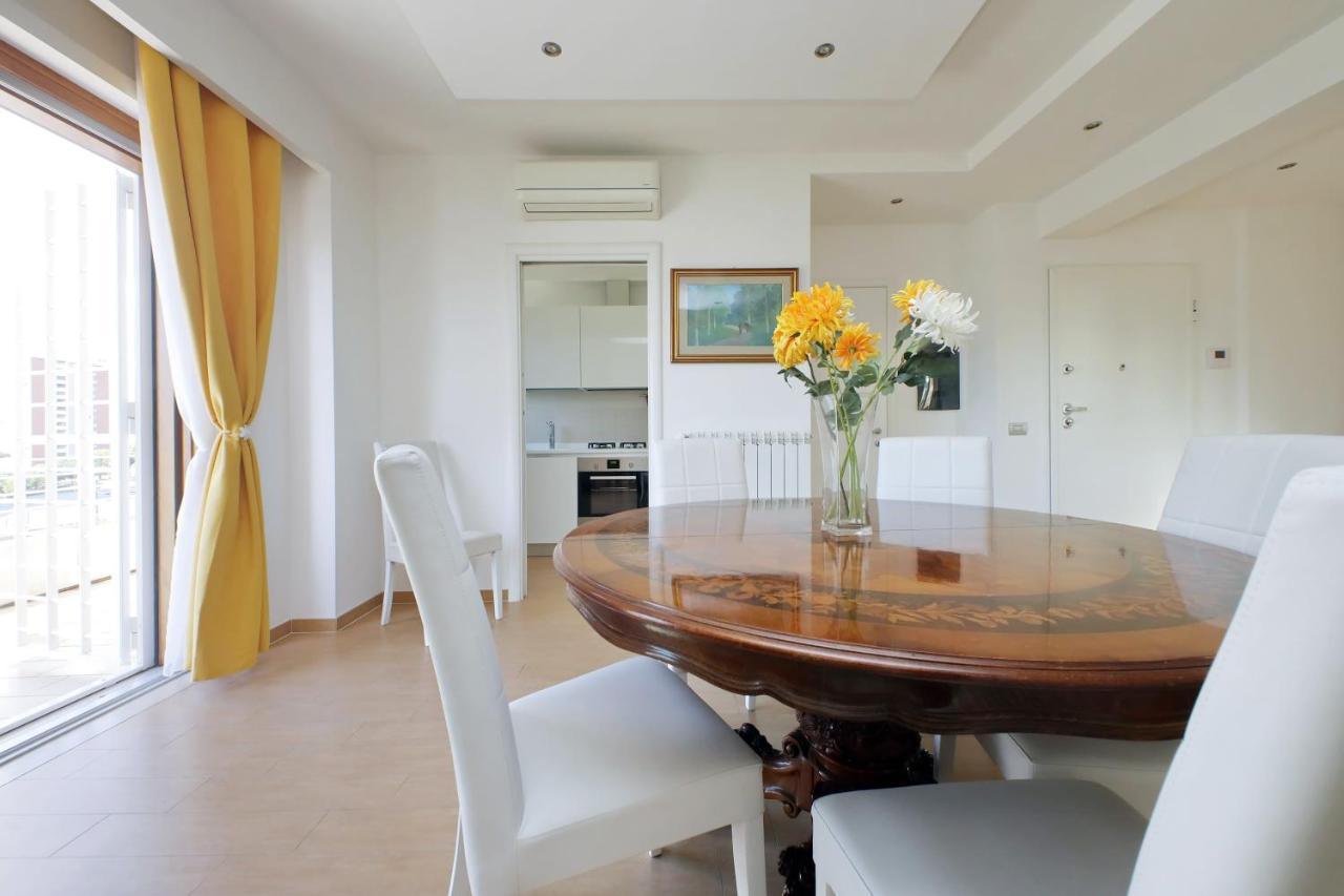 Chic Penthouse On Two Floors Appartamento
