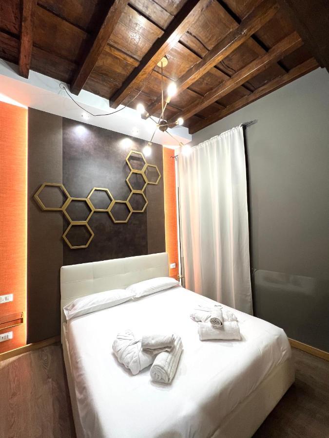 Guest house Dimora Frattina Rome