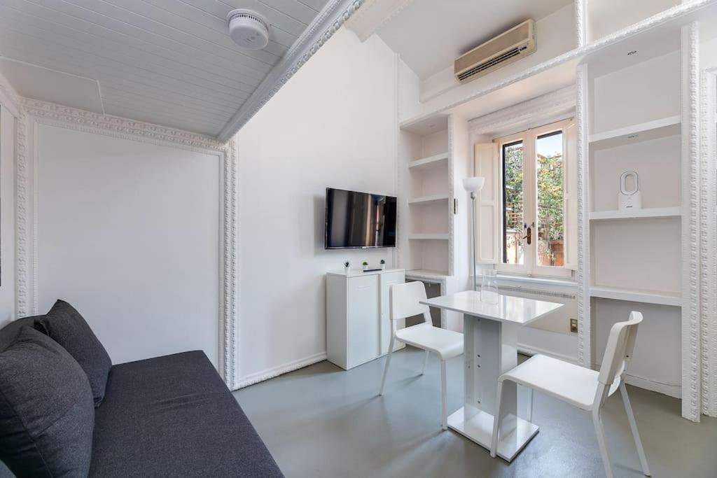 Apartment Condotti Loft Rome
