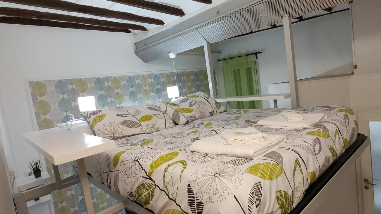 Apartment In Trastevere