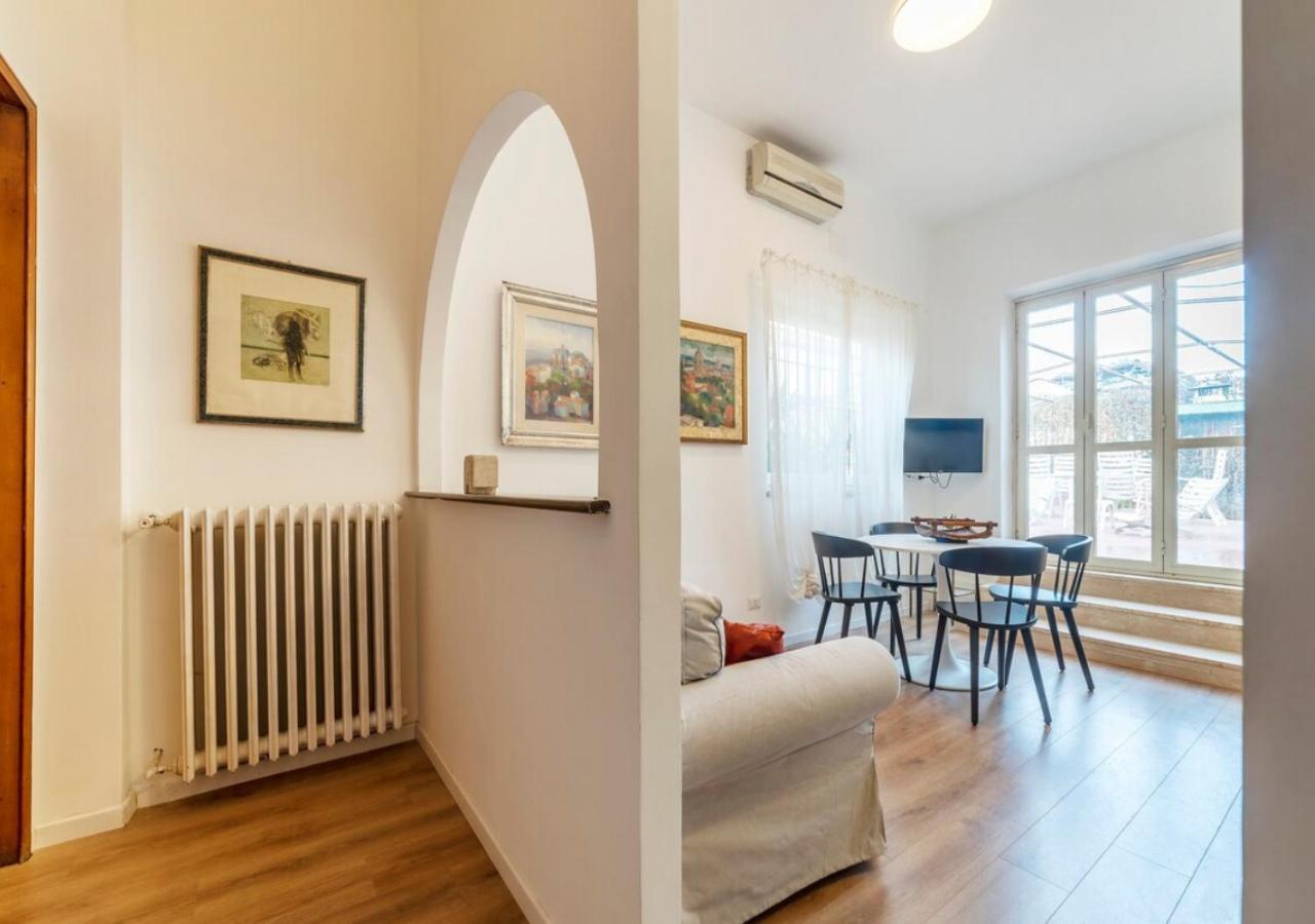 Apartment Elegant, With Private Terrace Next To The Vatican Rome