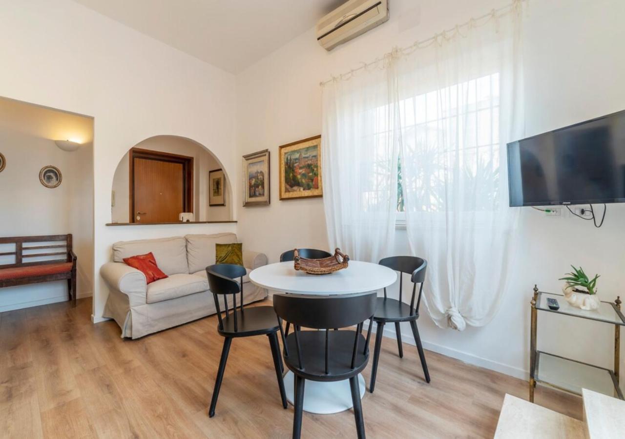Apartment Elegant, With Private Terrace Next To The Vatican Rome