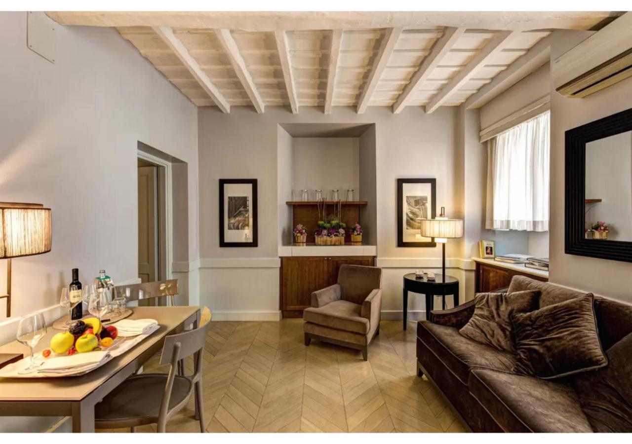 Giulia Apartment *