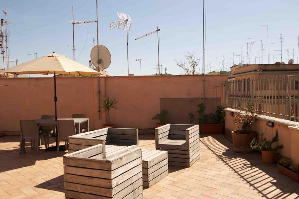 Luna A Trastevere Apartment Rome