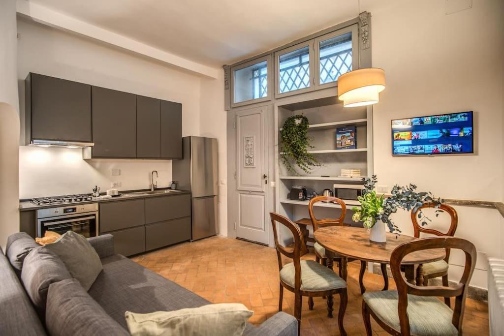 Apartment Torretta Storica Pantheon Rome