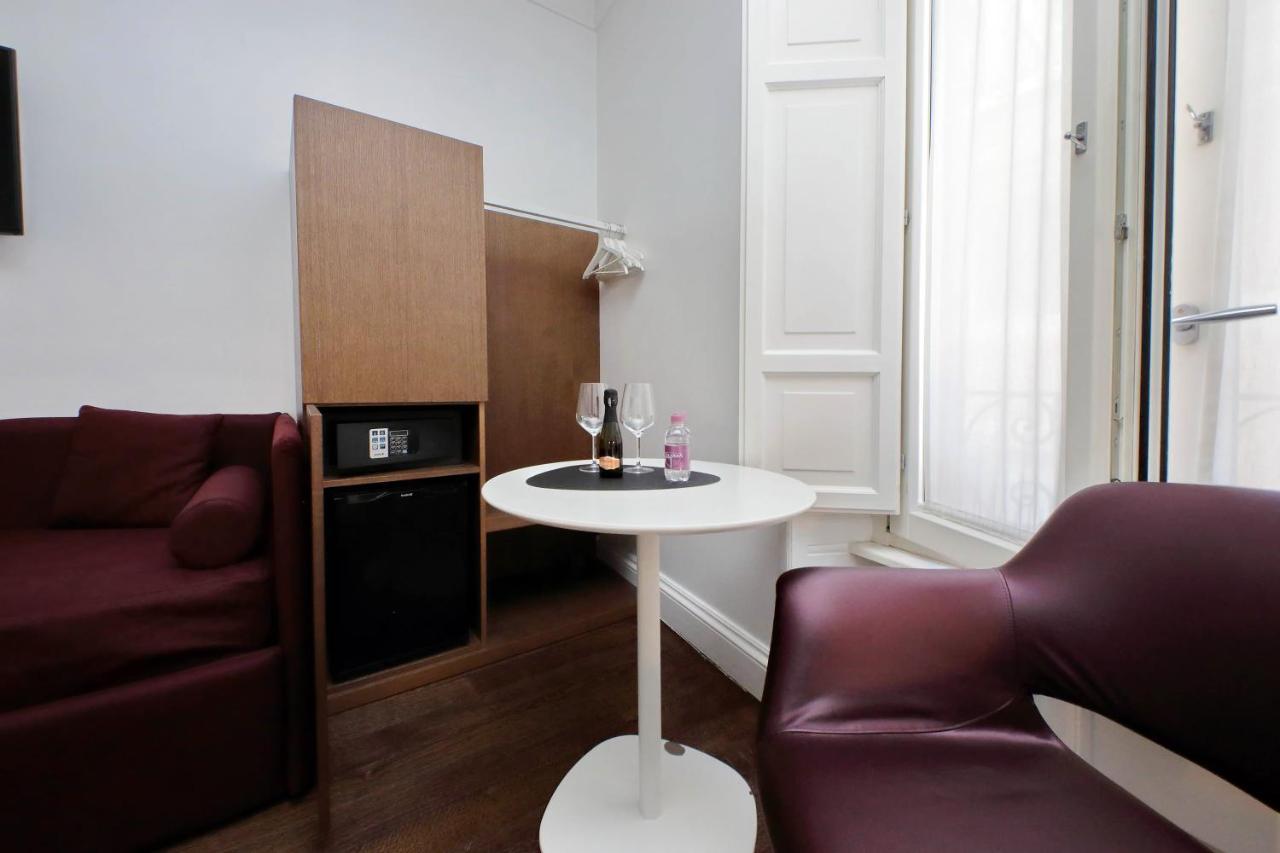 Guest house Youroom Carrozze
