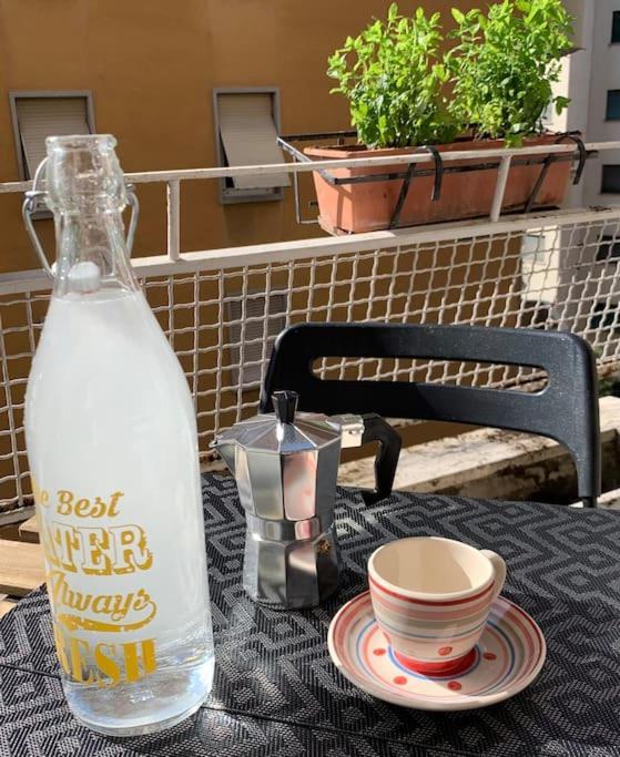 Casa Sirte Con Terrazzino. Apartment Rome