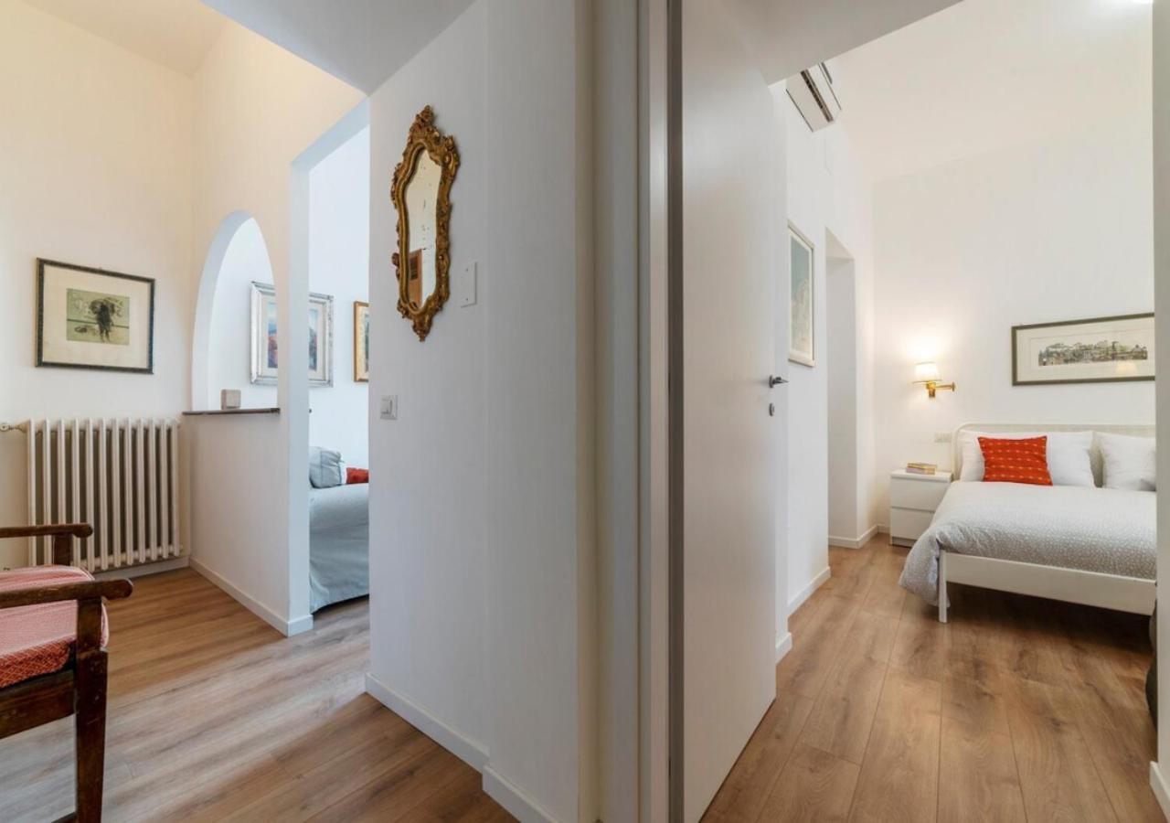 Elegant, With Private Terrace Next To The Vatican Apartment