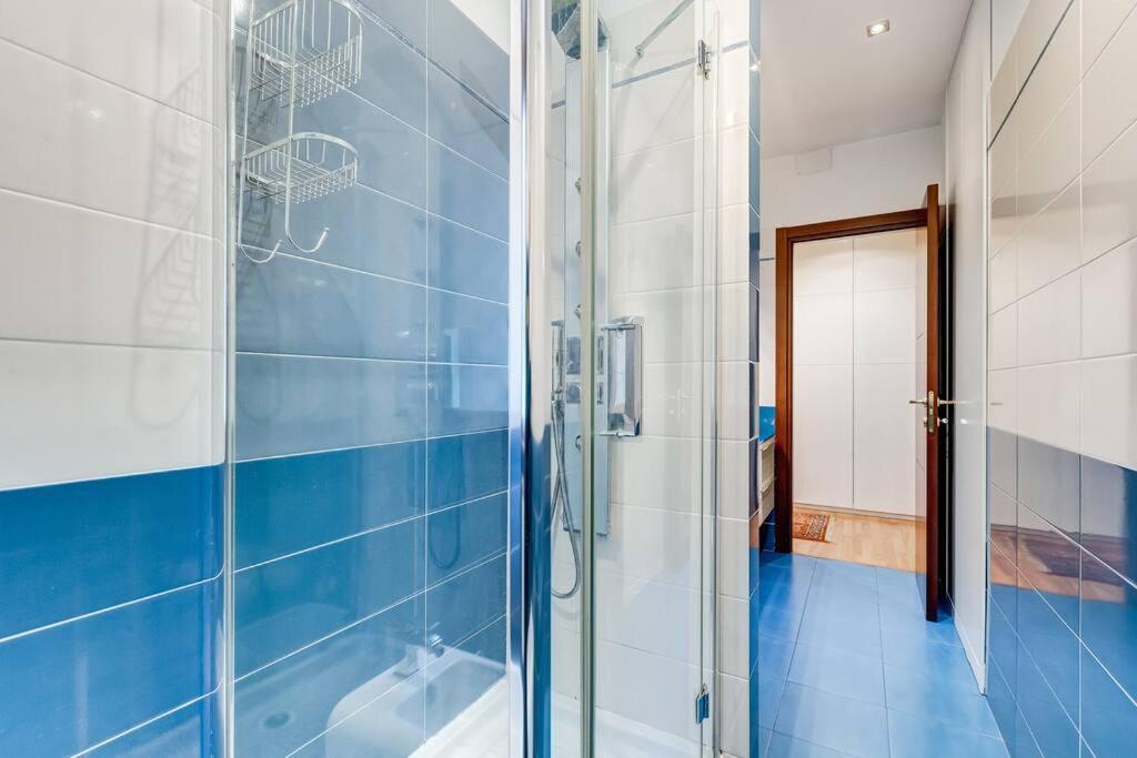 Apartment Exclusive In Eur