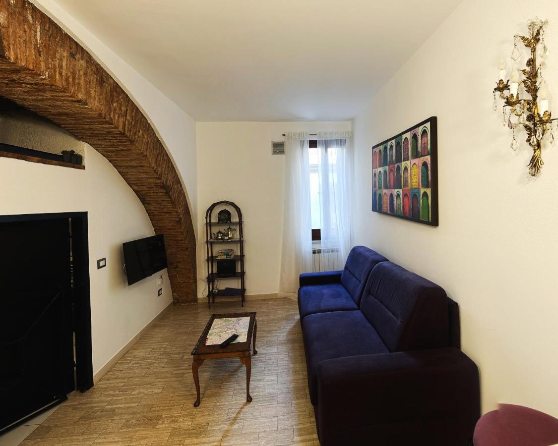 Apartment Lovely In Via Della Scala, Trastevere Rome