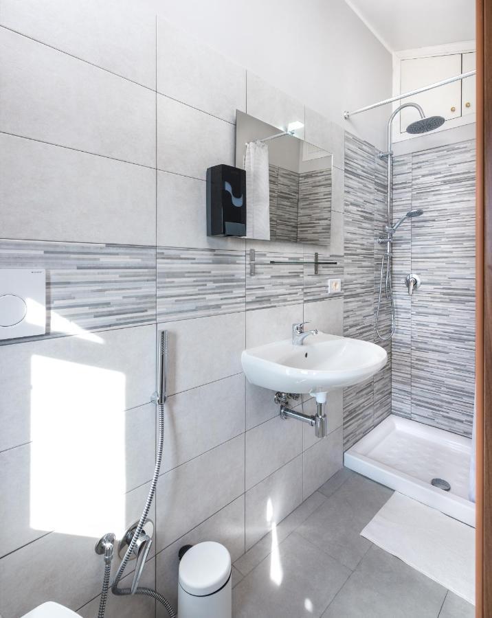 Travelershome Ciampino&Morena Guesthouse Rome