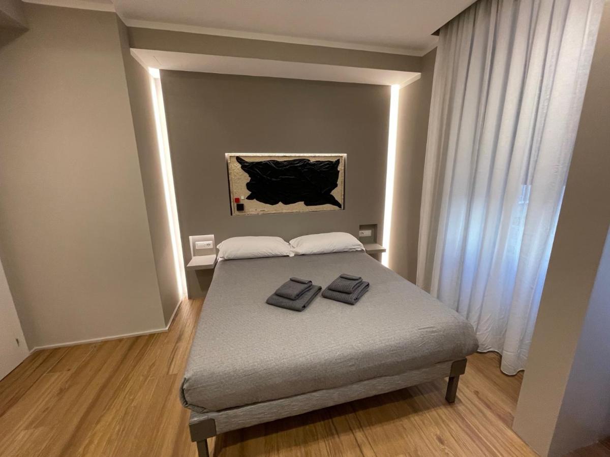 Lucrino 45 By Ale Guest house Rome